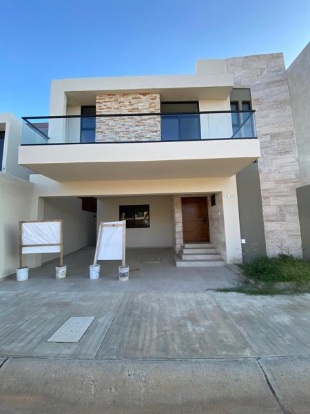 Casa en Venta en Altabrisa Residencial, Mazatlán, Sinaloa
