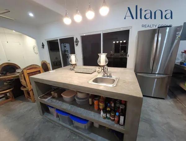 Casa en venta en Puerto Escondido Centro, San Pedro Mixtepec -Dto. 22 -, Oaxaca