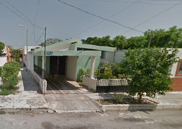 Casa en Venta en Jardines de Mérida, Mérida, Yucatán RECUPERACIÓN INMOBILIARIA RT Casa en Venta en Jardines de Mérida, Mérida, Yucatán RECUPERACIÓN INMOBILIARIA RT