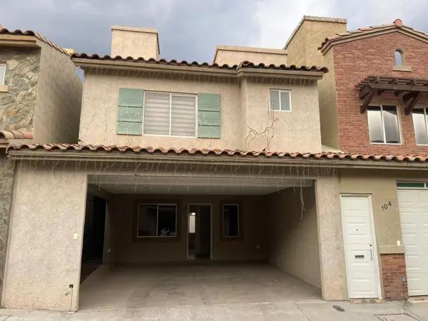¡¡ HERMOSA CASA EN VENTA EN REAL MADEIRA!!