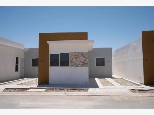 Casa en Venta en Santa Cecilia, Matamoros, Coahuila de Zaragoza Casa en Venta en Santa Cecilia, Matamoros, Coahuila de Zaragoza