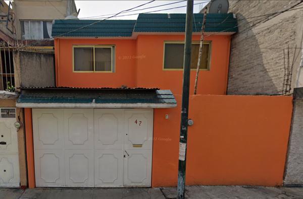 CASA EN VENTA EN CHONCHOS TEZOZOMOC AZCAPOTZALCO