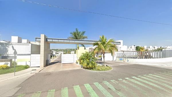 CASA EN VENTA EN LOMAS DE SATELITE QUERETARO, RECUPERACIÓN BANCARIA CASA EN VENTA EN LOMAS DE SATELITE QUERETARO, RECUPERACIÓN BANCARIA