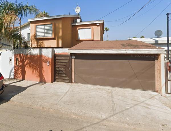 VENTA DE CASA EN CANTIL, PLAYAS DE TIJUANA, TIJUANA. RT