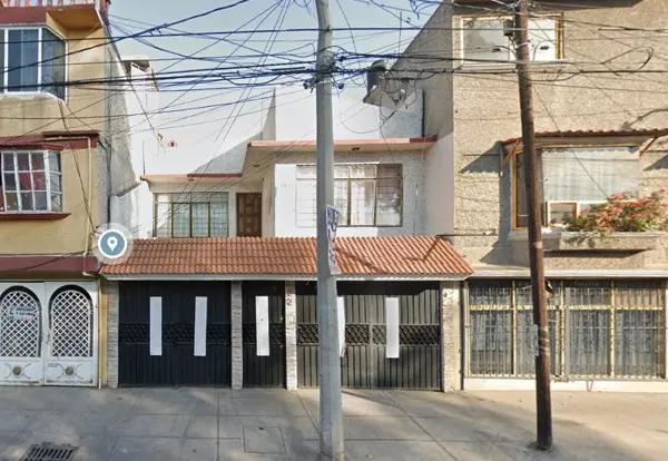 CASA EN VENTA  EN ARAGON ADJUDICADA ET