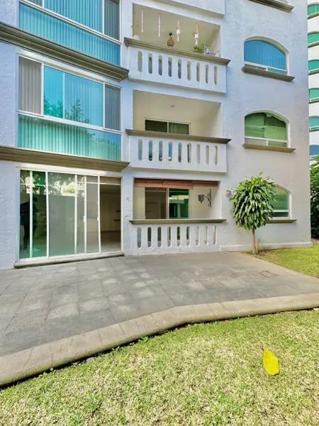 CUERNAVACA DEPARTAMENTO EN RENTA CON ELEVADOR SUPER UBICACIÓN