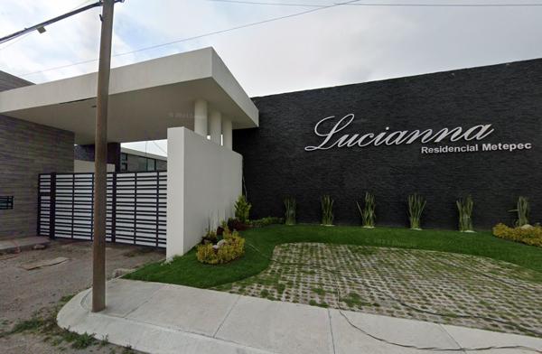 Casa en venta en Agrícola Lázaro Cárdenas, Metepec, México