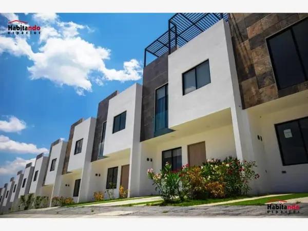 Casa en venta en Lomas de Angelópolis, Ocoyucan, Puebla Casa en venta en Lomas de Angelópolis, Ocoyucan, Puebla