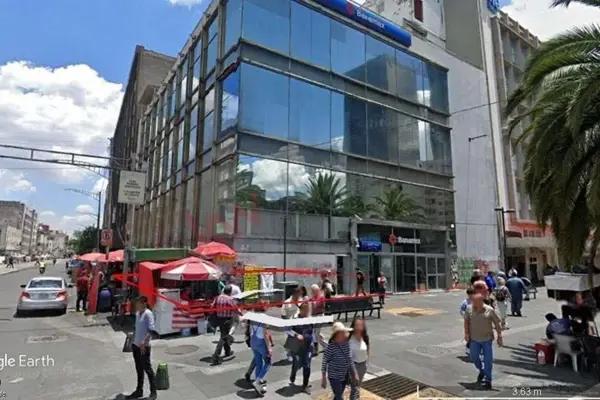 Edificio de Uso Mixto en Venta en el Centro Histórico de la CDMX. Oportunidad Única en Esquina, Fren