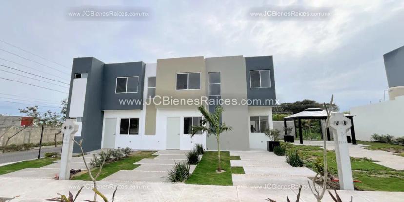 Foto 0 de Casa en Venta  A 10 minutos del Aeropuerto $903,000 | Id mx25-pm10069