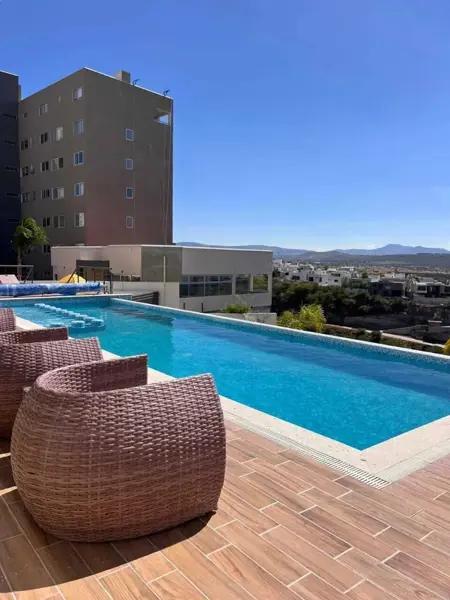 DEPARTAMENTO DE LUJO A ESTRENAR 
EN  CAÑADAS  DEL ARROYO