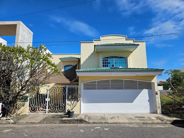 Casa en venta Costa de oro