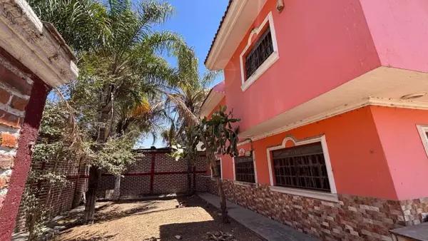CASA EN VENTA EN LA PIEDRERA - EL SALTO CASA EN VENTA EN LA PIEDRERA - EL SALTO