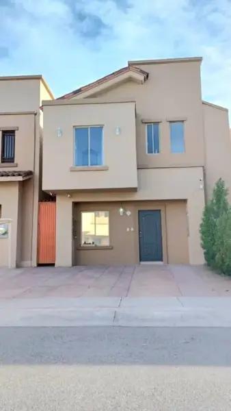 Casa en venta en Real de Toledo Residencial, Hermosillo, Sonora Casa en venta en Real de Toledo Residencial, Hermosillo, Sonora