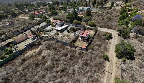 Terreno Habitacional en Venta en Morelia, Michoacán - Excelente Ubicación en la Zona Poniente