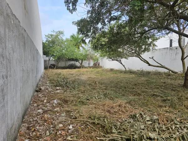 Terreno en venta en Montebello, Mérida - Oportunidad de inversión en zona residencial
