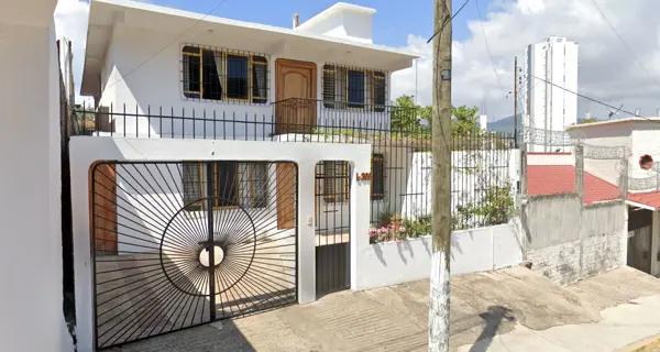 CASA EN VENTA EN LAS PLAYAS, ACAPULCO, GUERRERO.
