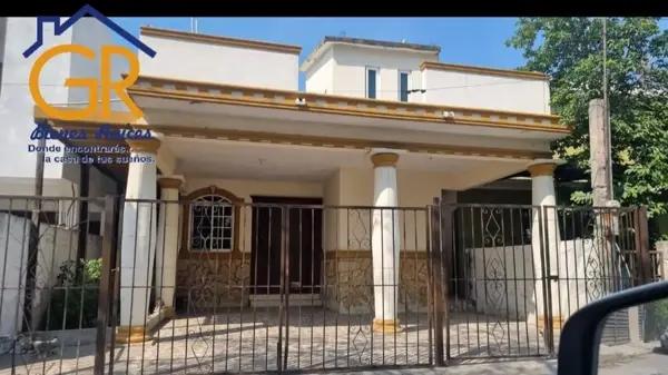 Casa en venta Col. Jadínes de Champayan
