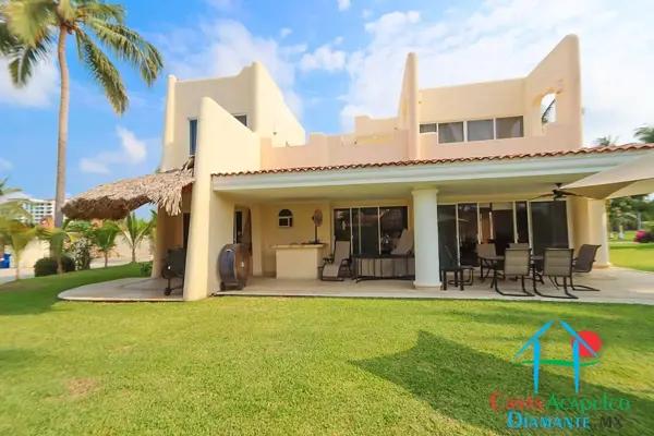 Casa en renta mensual y vacacional con jacuzzi y roof garden cerca del mar