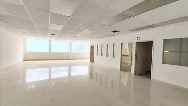 Renta Oficina en Plaza Coorporativa Sobre Av Principal en Cuernavaca