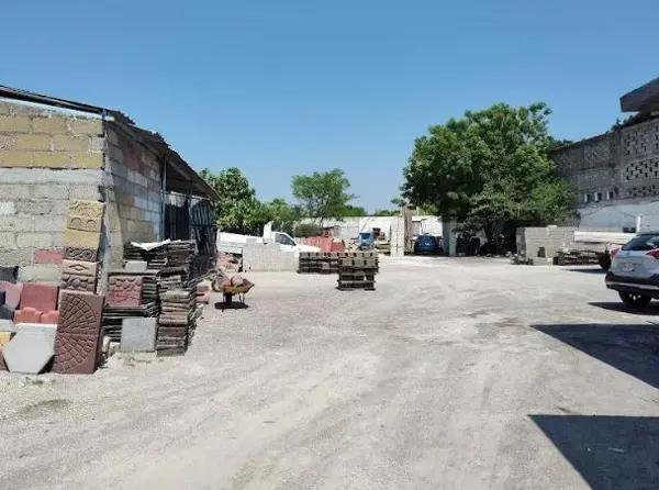 Tlaquiltenango renta Terreno 1,500 m² Sobre Carretera a Tlaltizapán