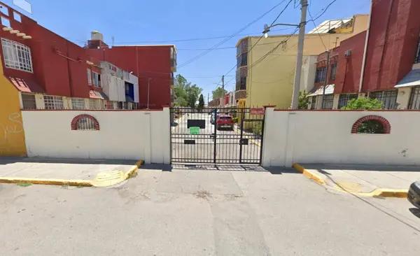 Casa en Venta en Joyas de Cuautitlán, en Sierra Canela, RT