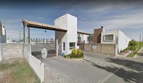 Casa en Venta en Cuanalá, Juan C. Bonilla - Vigilancia y Conectividad