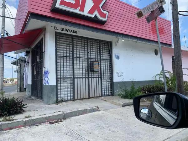 PROPIEDAD EN VENTA   $3,000,000.00
SOBRE LA AV. CHAC- MOOL EN ESQUINA – SM 100
LIBRE DE GRAVAMEN