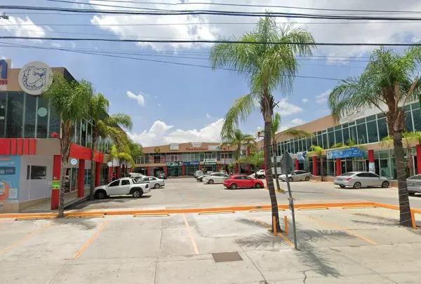 LOCAL EN RENTA PIE DE LA CUESTA, PLAZA ECOLÓGICA