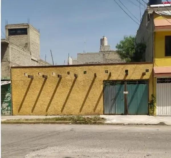 TERRENO A LA VENTA EN JARDINES DE MORELOS