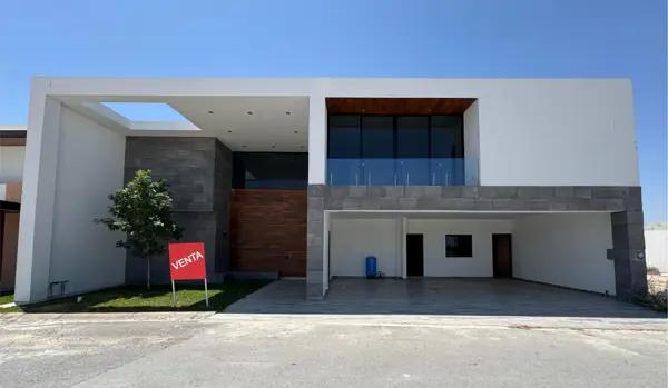 Residencia de venta en Hacienda El Rosario, Torreón, Coahuila de Zaragoza Residencia de venta en Hacienda El Rosario, Torreón, Coahuila de Zaragoza