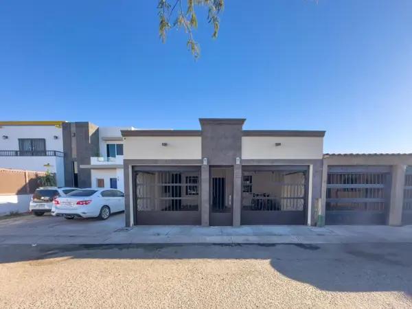 Casa en venta en Villas del Mediterráneo Residencial, Hermosillo, Sonora