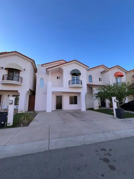 Casa en venta en Real de Sevilla Club Residencial, Hermosillo, Sonora