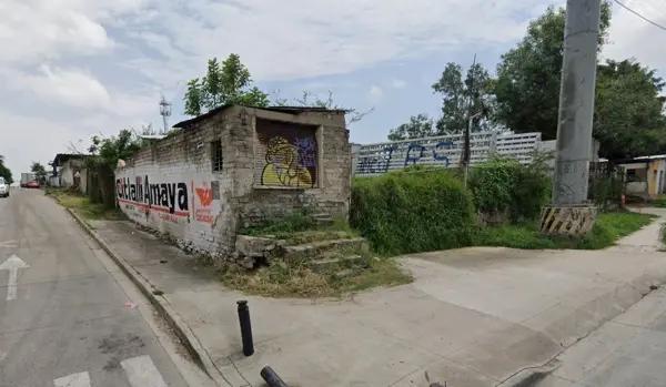 terreno sobre lazaro cárdenas y esquina con progreso tres frentes