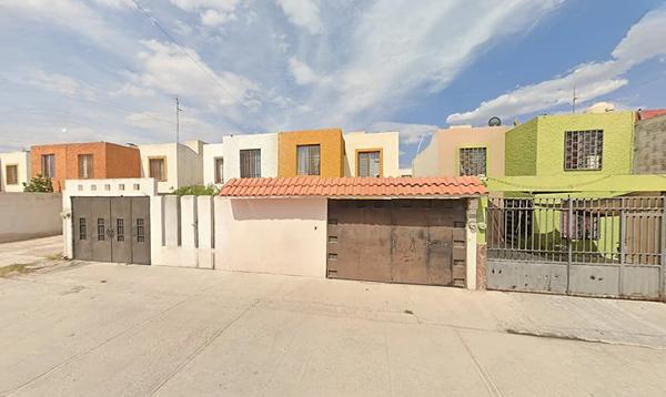 CASA EN VENTA EN SOLEDAD DE GRACIANO SÁNCHEZ RECUPERACIÓN INMOBILIARIA