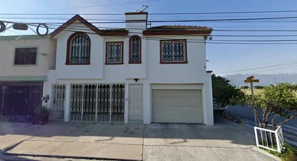 CASA EN VENTA EN HACIENDA LOS MORALES, SAN NICOLÁS DE LOS GARZA, NUEVO LEÓN.