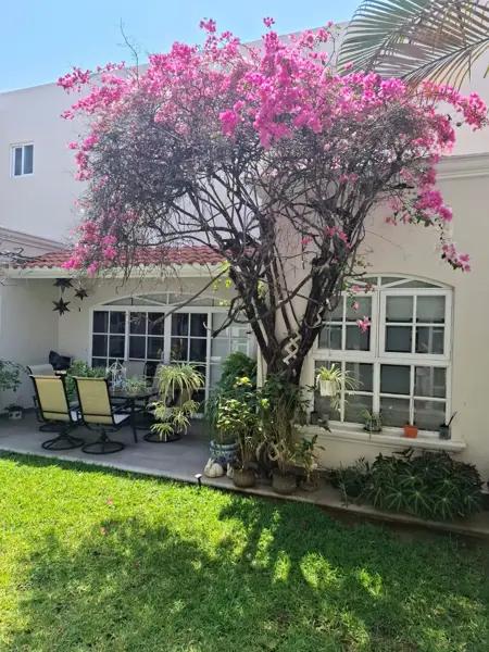 Casa en Venta en Costa de Oro, Boca del Río: Espaciosa y ubicada en Zona Residencial