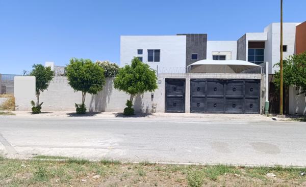 Casa en venta en Santa Bárbara, Torreón, Coahuila de Zaragoza
