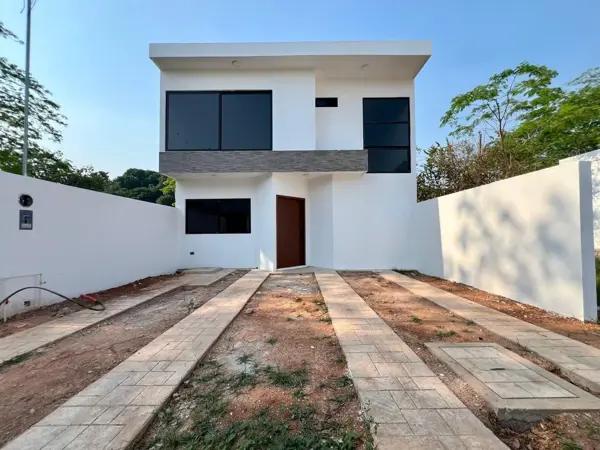 Casa Nueva en Venta en Parrilla
