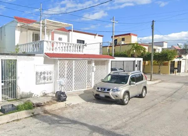 Casa en venta en Supermanzana 98 Calle Seybaplaya, Benito Juárez, Quintana Roo ADJUDICADA