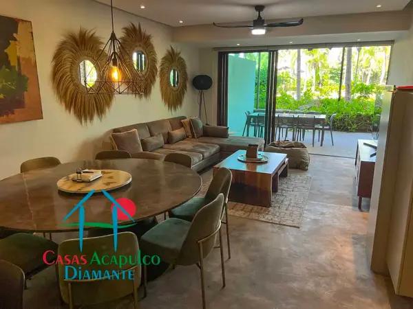 Departamento en renta vacacional y mensual con terraza. En planta baja