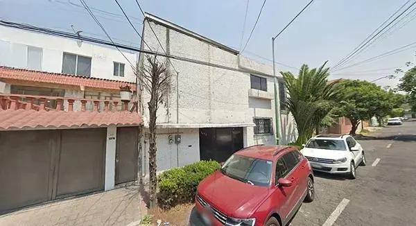 CASA EN VENTA EN RESIDENCIAL ZACATENCO ET