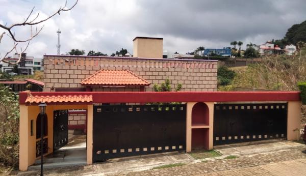 Oportunidad de Remate Judicial: Casa en Lomas de Tetela, Cuernavaca