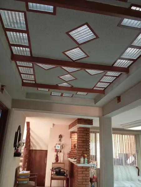 Casa de 2 pisos en venta en Arboledas Residencial