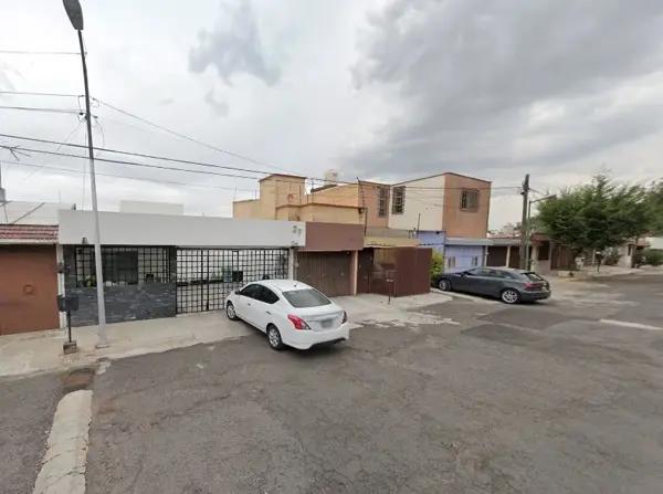 CASA EN VENTA EN LAS ALAMEDAS MA