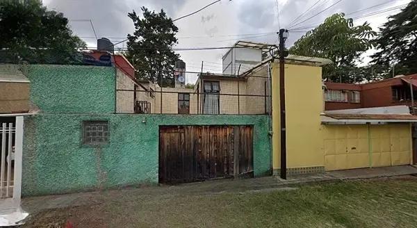 CASA EN VENTA EN EL CENTINELA ET CASA EN VENTA EN EL CENTINELA ET