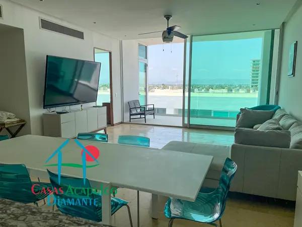 Departamento en exclusivo condominio. Con terraza y diseño funcional en excelente ubicación