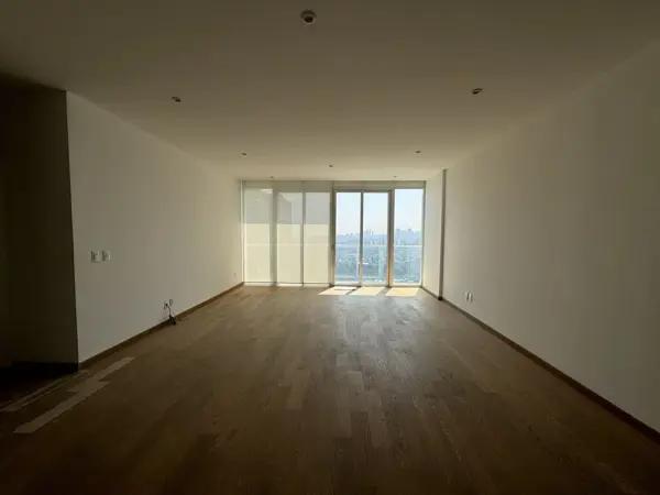Bosque Real Towers C con vista insuperable, 2 recamaras, tres estacionamientos y dos bodegas.