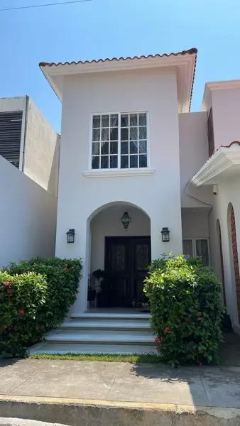 Residencia en Venta en Costa de Oro, Boca del Río, Veracruz.