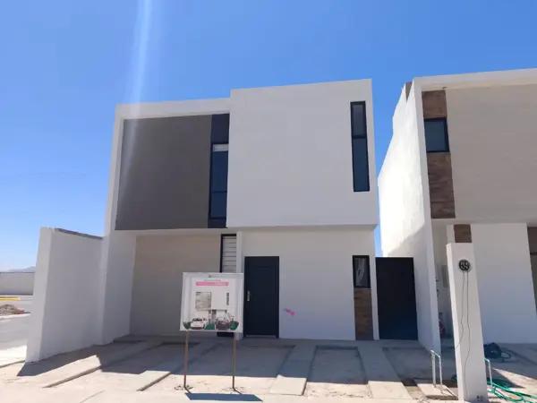 Casa en venta en Los Olivos, Gómez Palacio, Durango Casa en venta en Los Olivos, Gómez Palacio, Durango